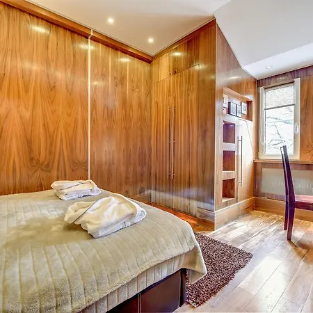 Apartament Z Jacuzzi * 소포트